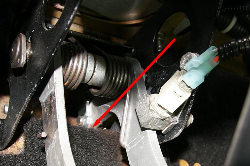 Brake%20Pedal%20Shimming_zpsyp9gknpl.jpg