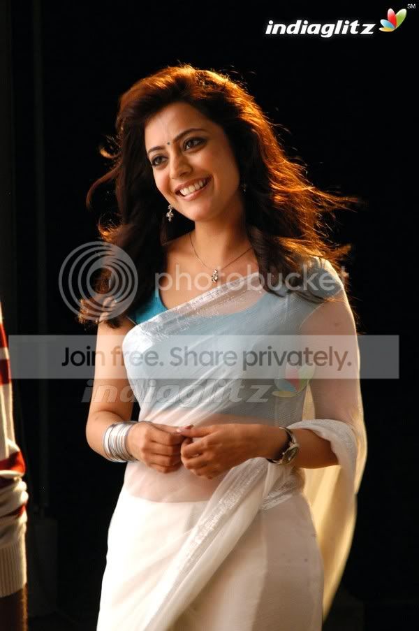 Nisha251111_012.jpg