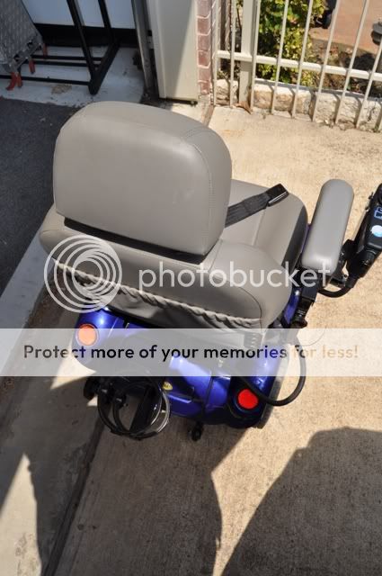 Lexus Power Mobility Chair Mint condition Blue  